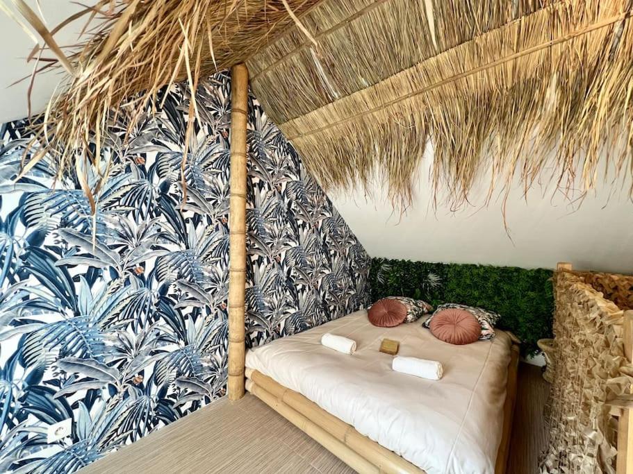Nuit Dans La Jungle - Love Room Souppes-sur-Loing Exterior photo
